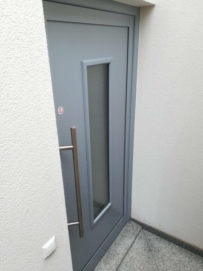 Ailingen-Berg Apartamento Friedrichshafen Exterior foto